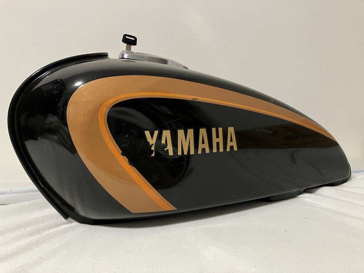 SR400初期型ノーマル・ナロータンク（ムール貝キャップキー、コック