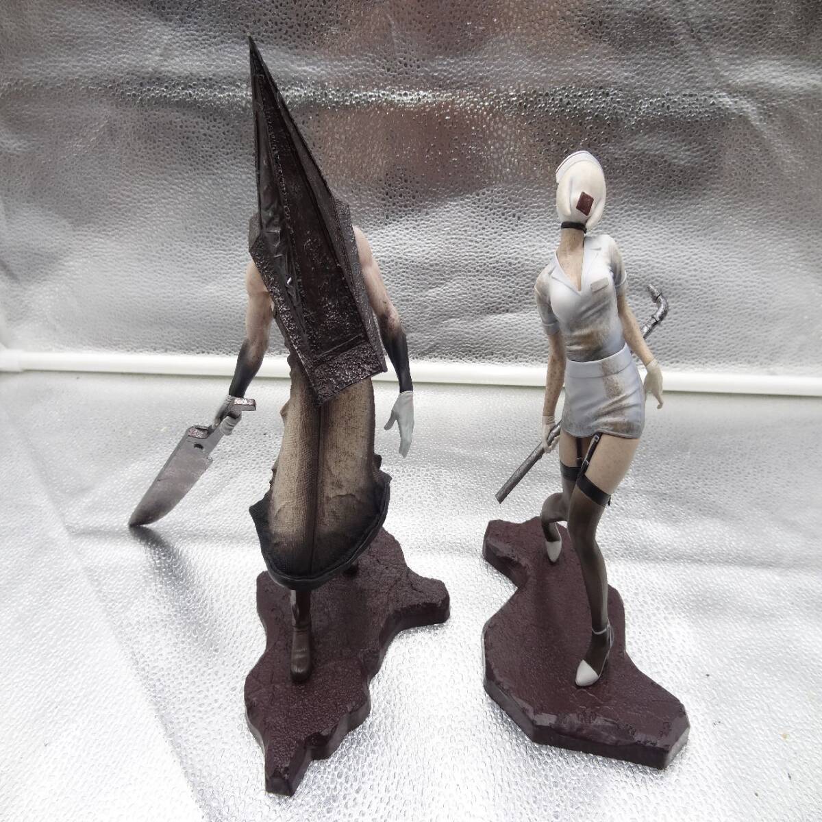 サイレントヒル2 レッドピラミッドシング ライイングフィギュアver. 1