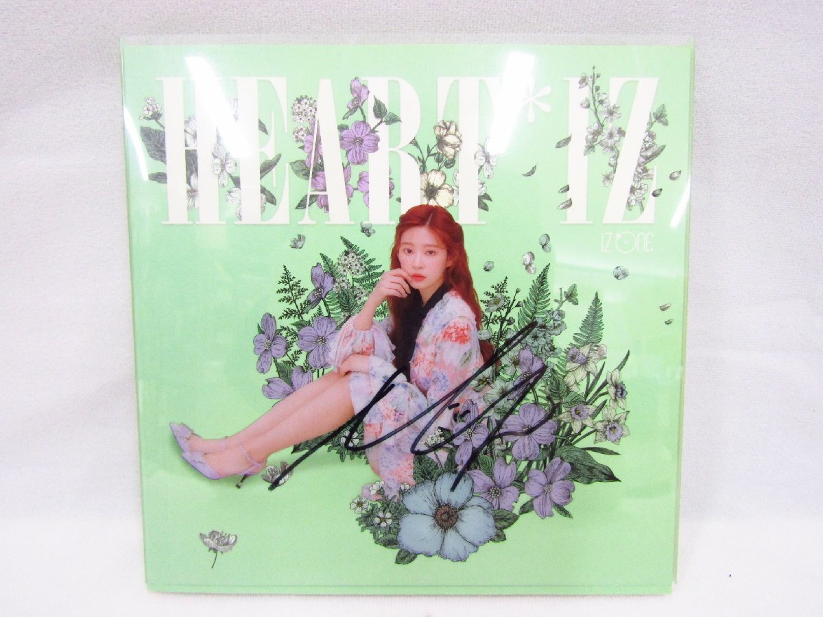 新品】IZ*ONE IZONE キム・ミンジュ Min Joo 直筆 サイン写真 10cm