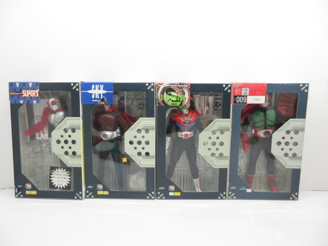 ガシャポン HGシリーズ 仮面ライダー』V3 X アマゾン ストロンガー