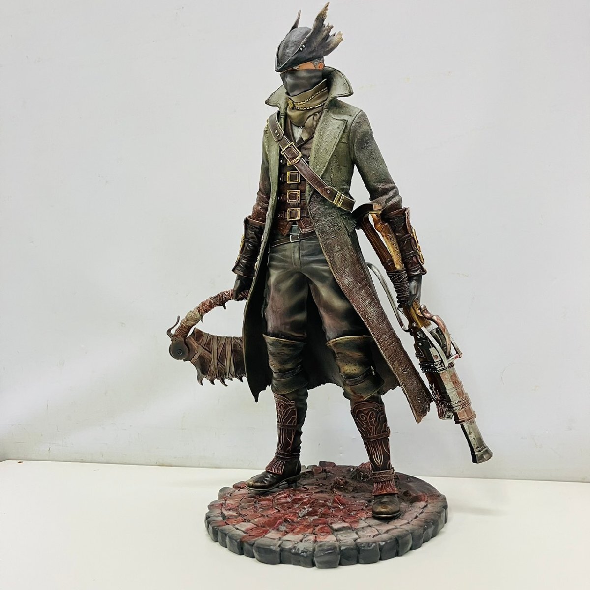 新品】未組立 ガレージキット (W_2993)ブラッドボーン 鴉羽の狩人狩り
