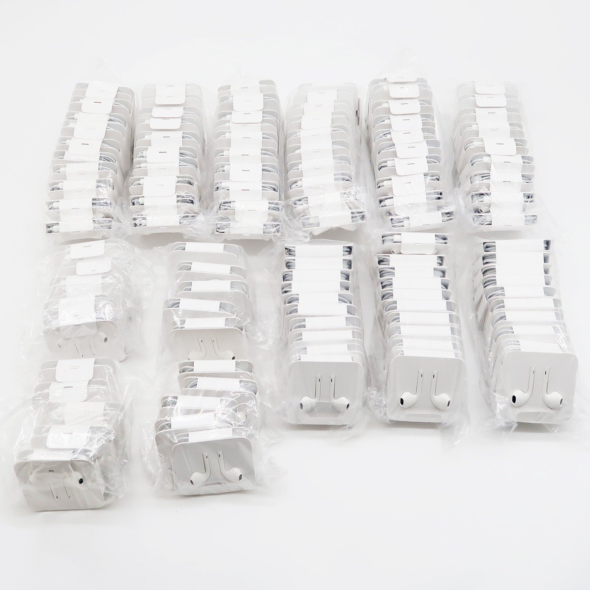 新品】【送料無料】 ヘタリア 2P日本 イヤホンジャック3 アクリル