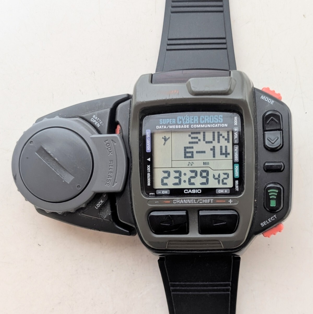 未使用】未使用品 CASIO カシオ サイバークロス JG-200 スーパー光通信
