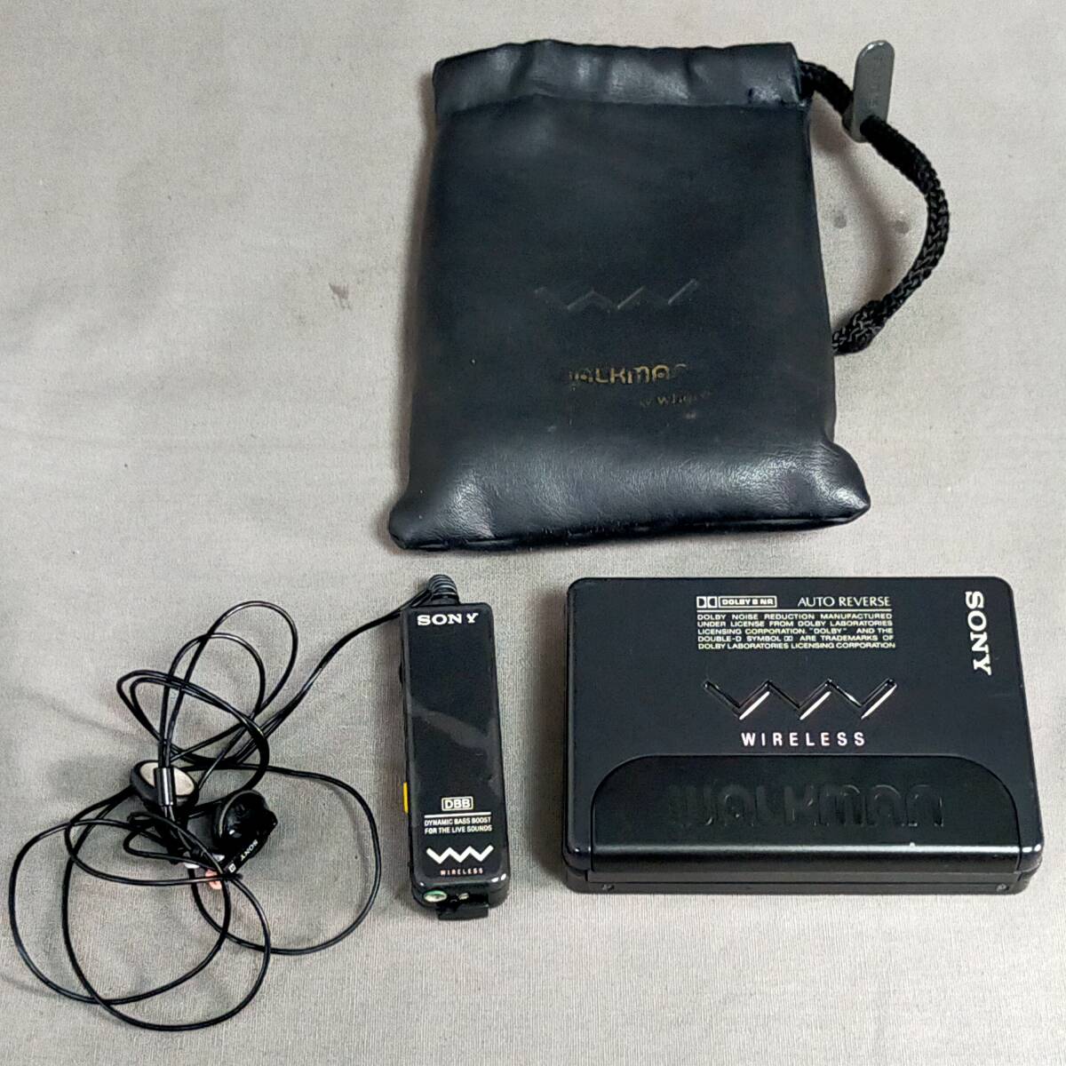 中古】レア！WM-805 ソニーワイヤレスカセットウォークマンの落札情報