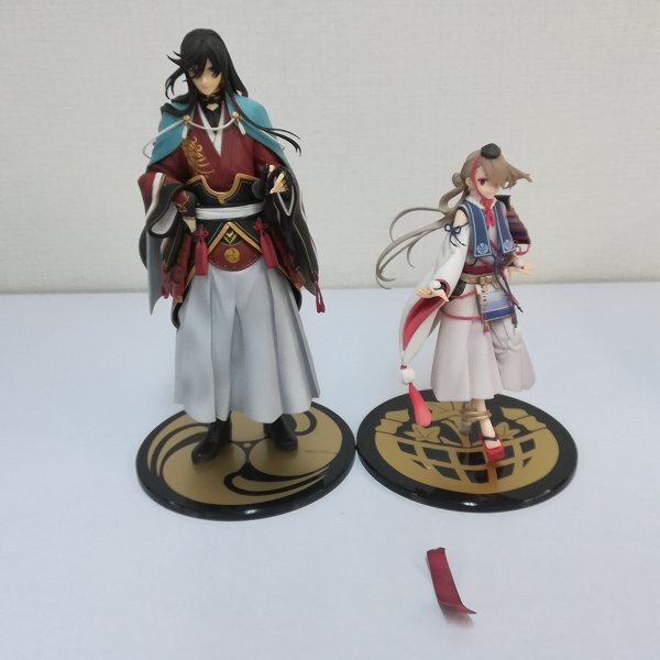 新品】□ 髭切 膝丸 アクリルスタンド セット□刀犬乱舞 STORE とう