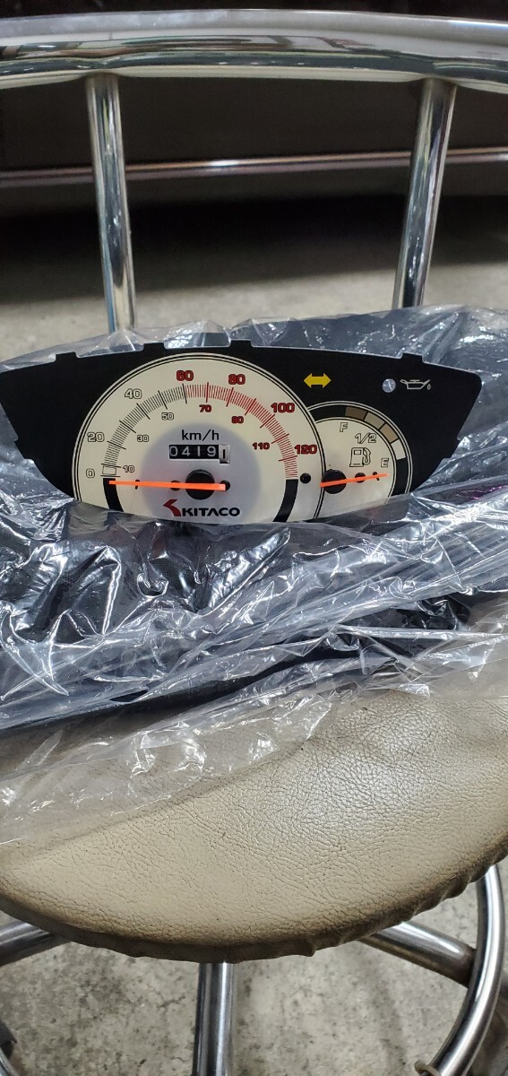 中古】diozx 3段シート ライブディオzx af35 af34の落札情報詳細