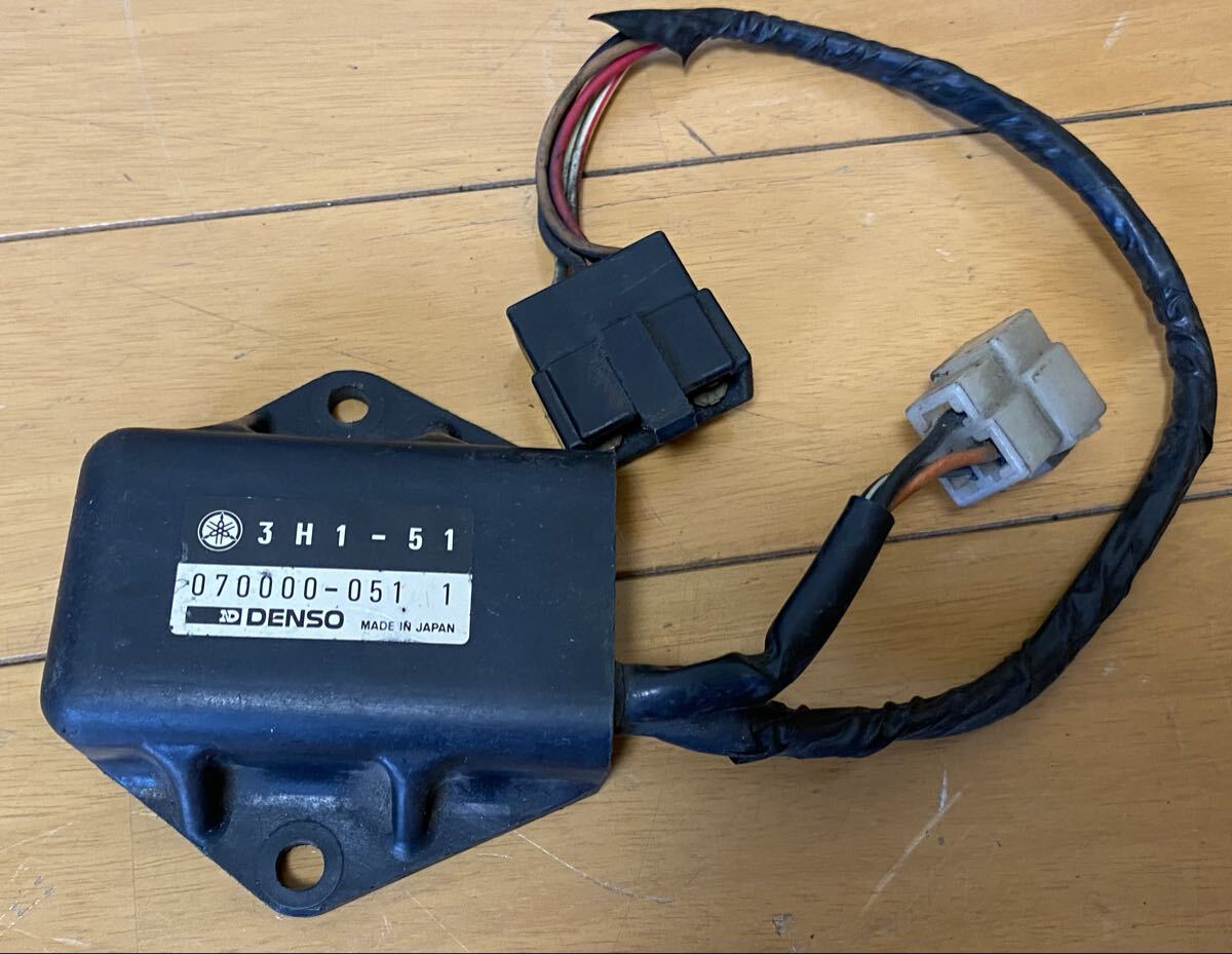 やや傷や汚れあり】SR400 イグナイター ヤマハ 純正 CDI 3HT-20 RH01J