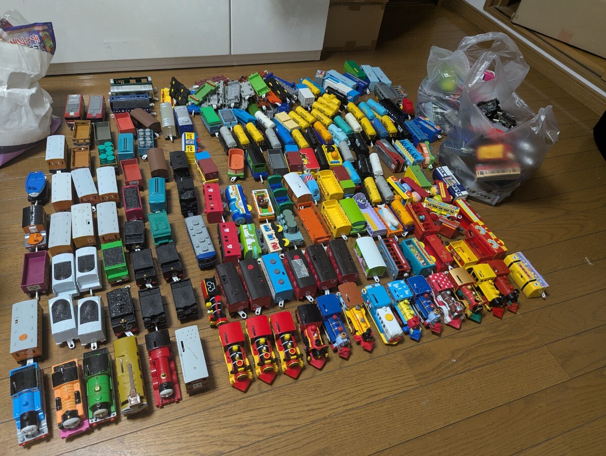 □中古 プラレール 大量出品 車両 たくさん ジャンク品 11キロ 120