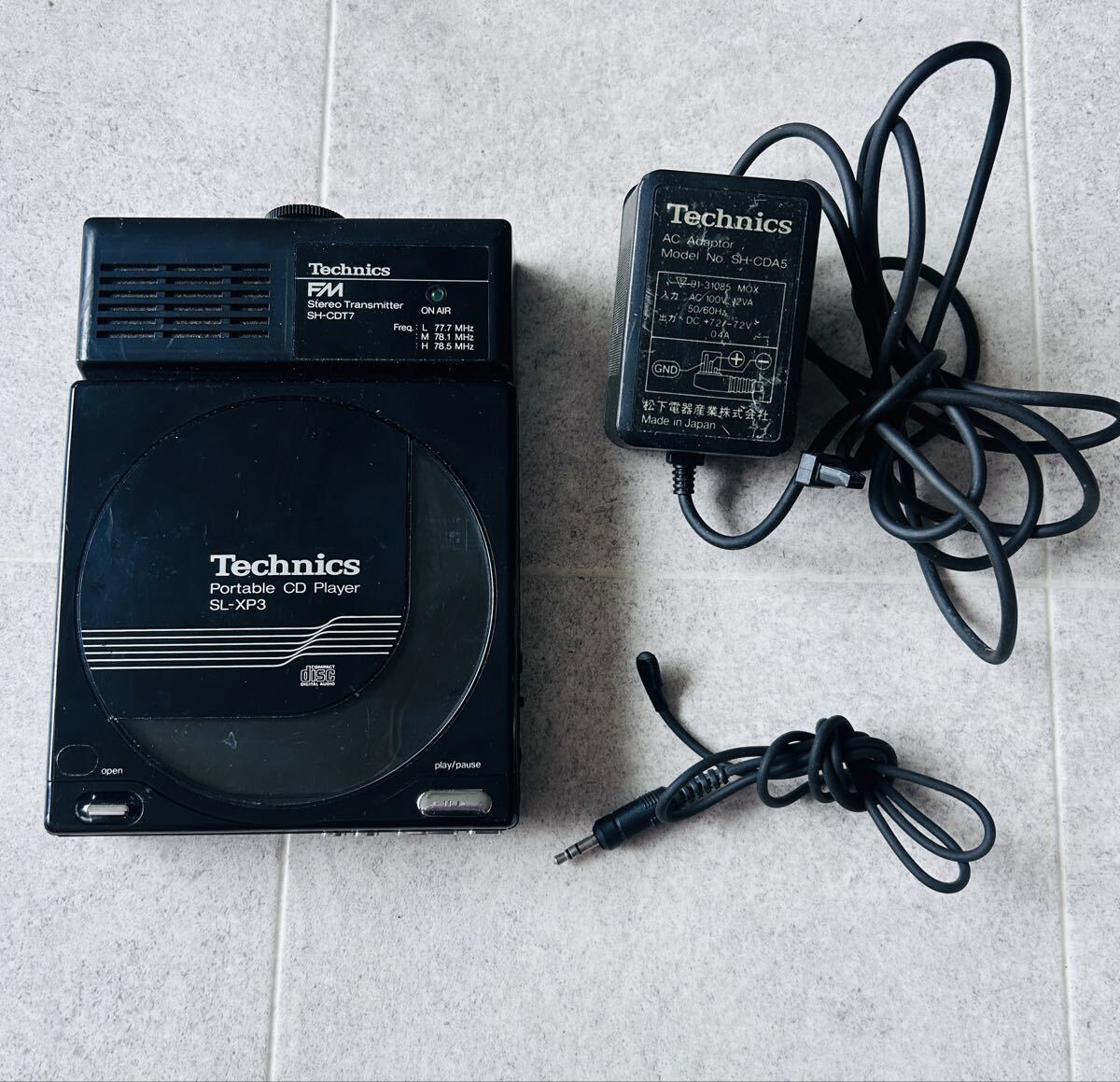 松下電器 ポータブル CDプレーヤー SL-XP3 (電池BOX、FM