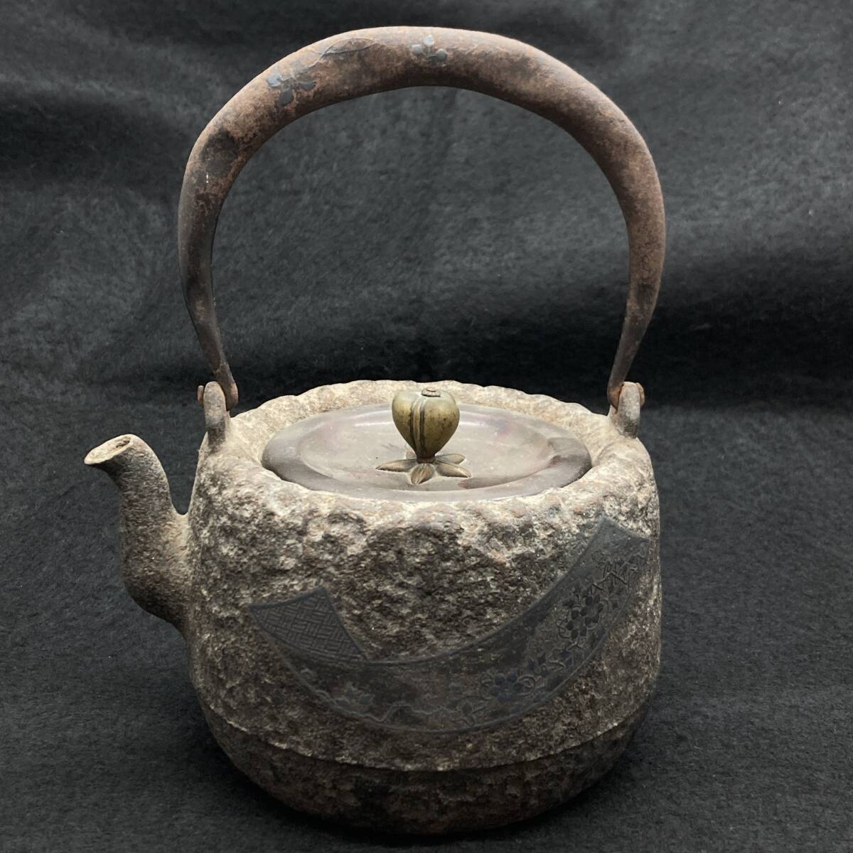 龍文堂造 六角 鉄瓶 六角面取 時代物 古玩 鉄壺 茶道具 コレクション