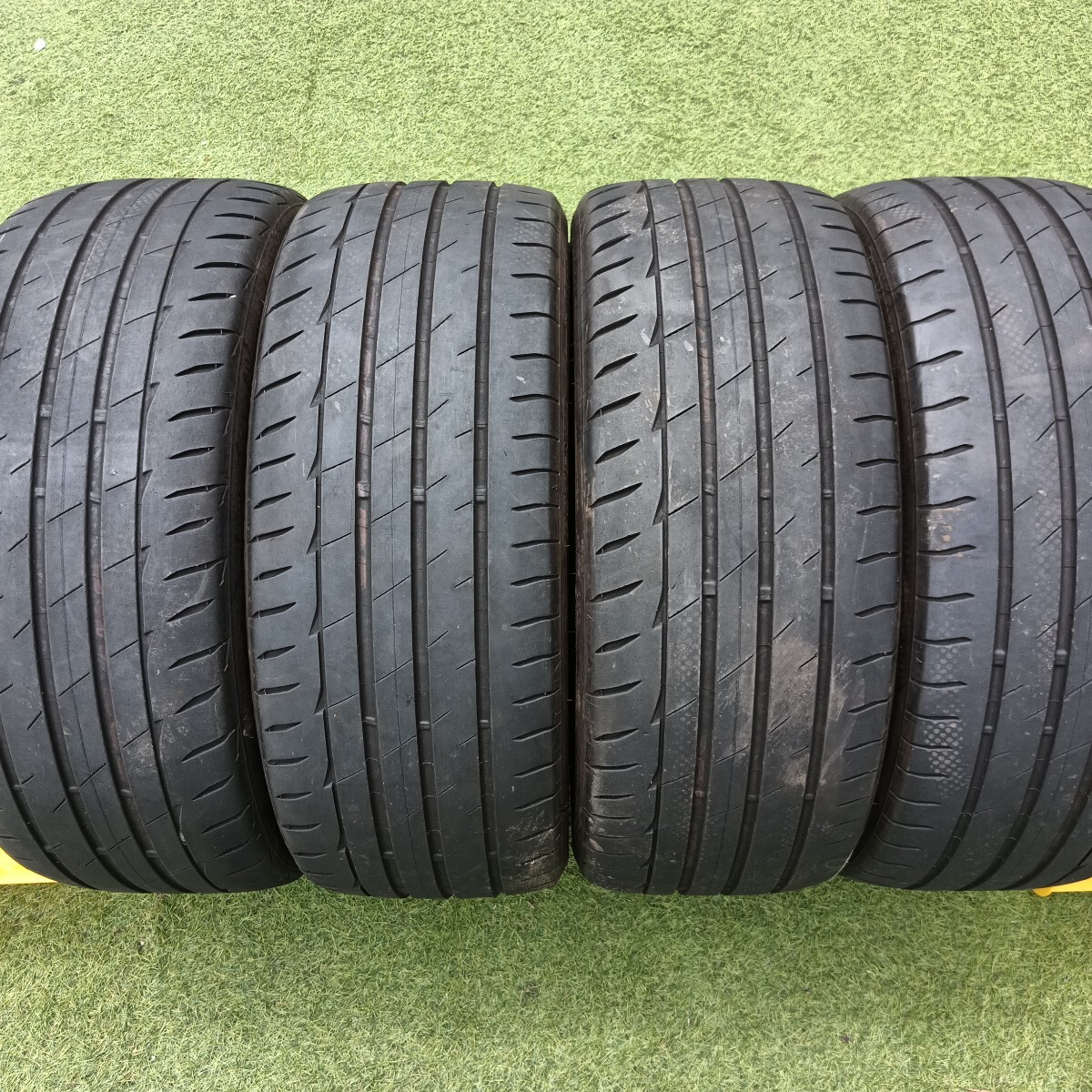 トヨタ マークX 130 G's 純正ホイール 19インチ 8J +40 タイヤ 235/40