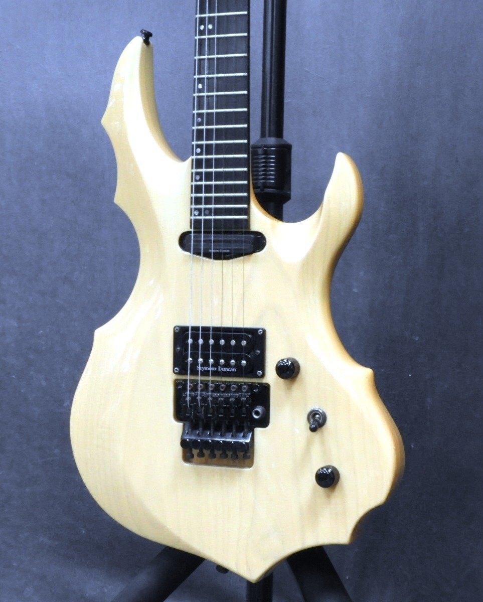 T043)ESP FOREST GT フォレスト 中古 エレキギター の落札情報詳細