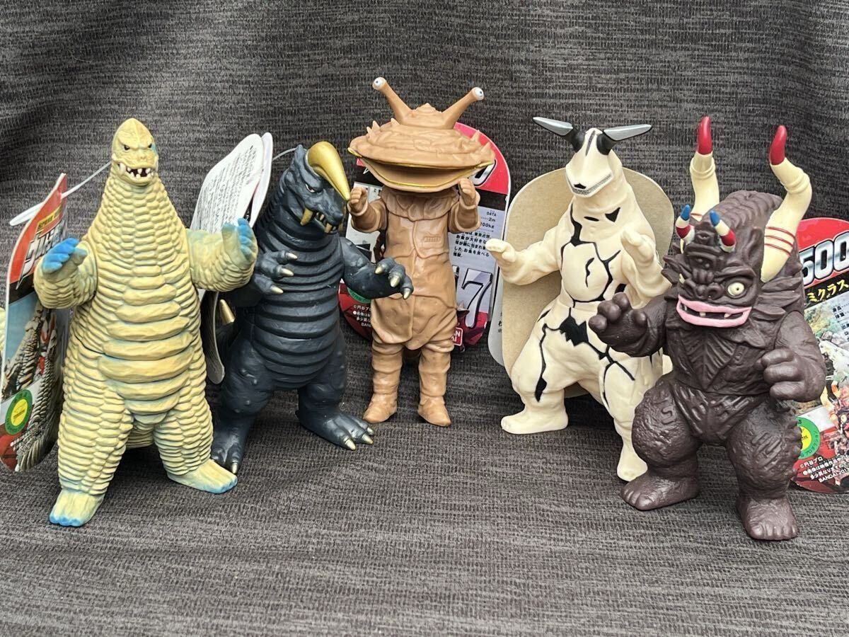 新品】◇絶版品 バンダイ ショップ限定 ウルトラ6兄弟セット 光の国