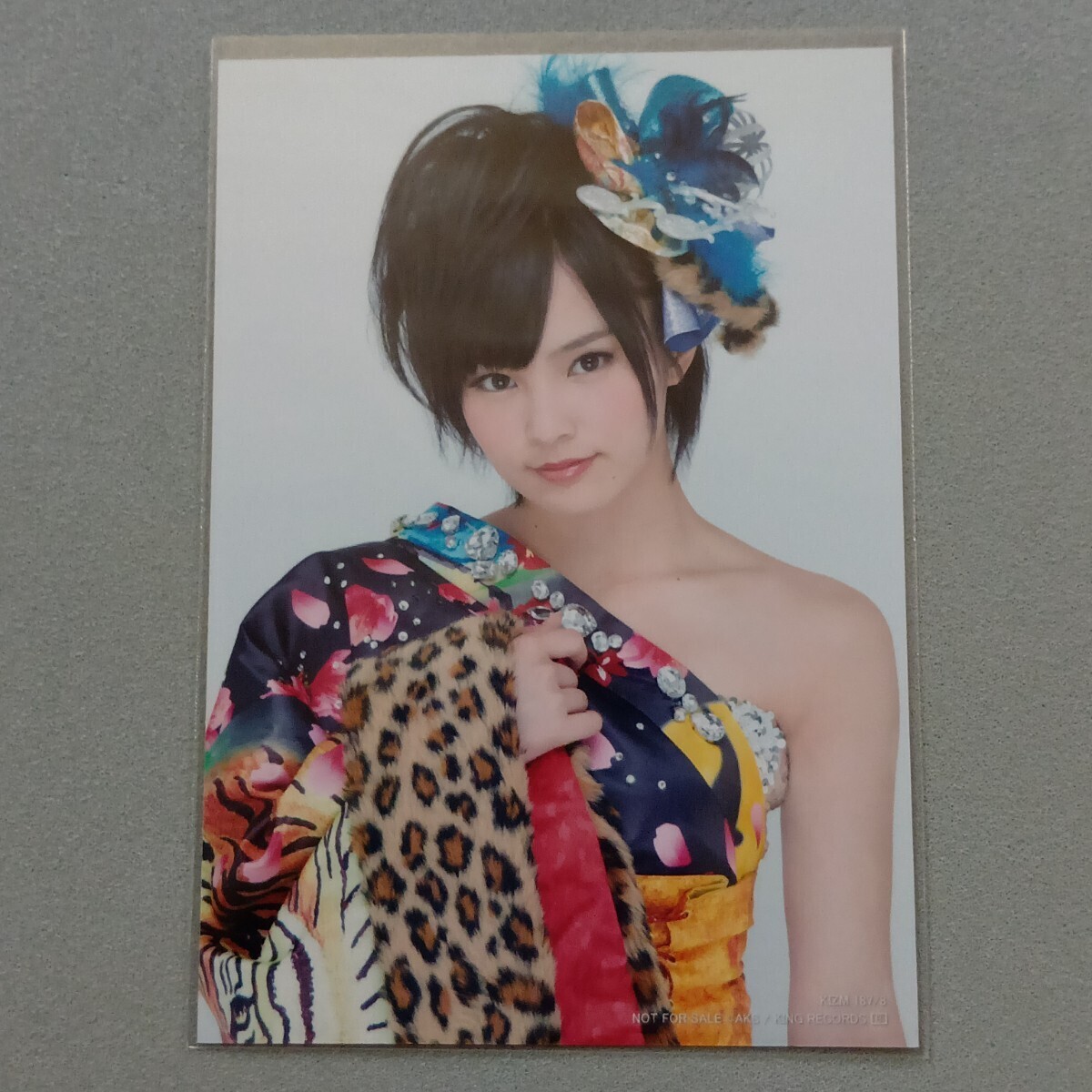 篠田麻里子、板野友美 【AKB48 公式生写真】 「永遠プレッシャー