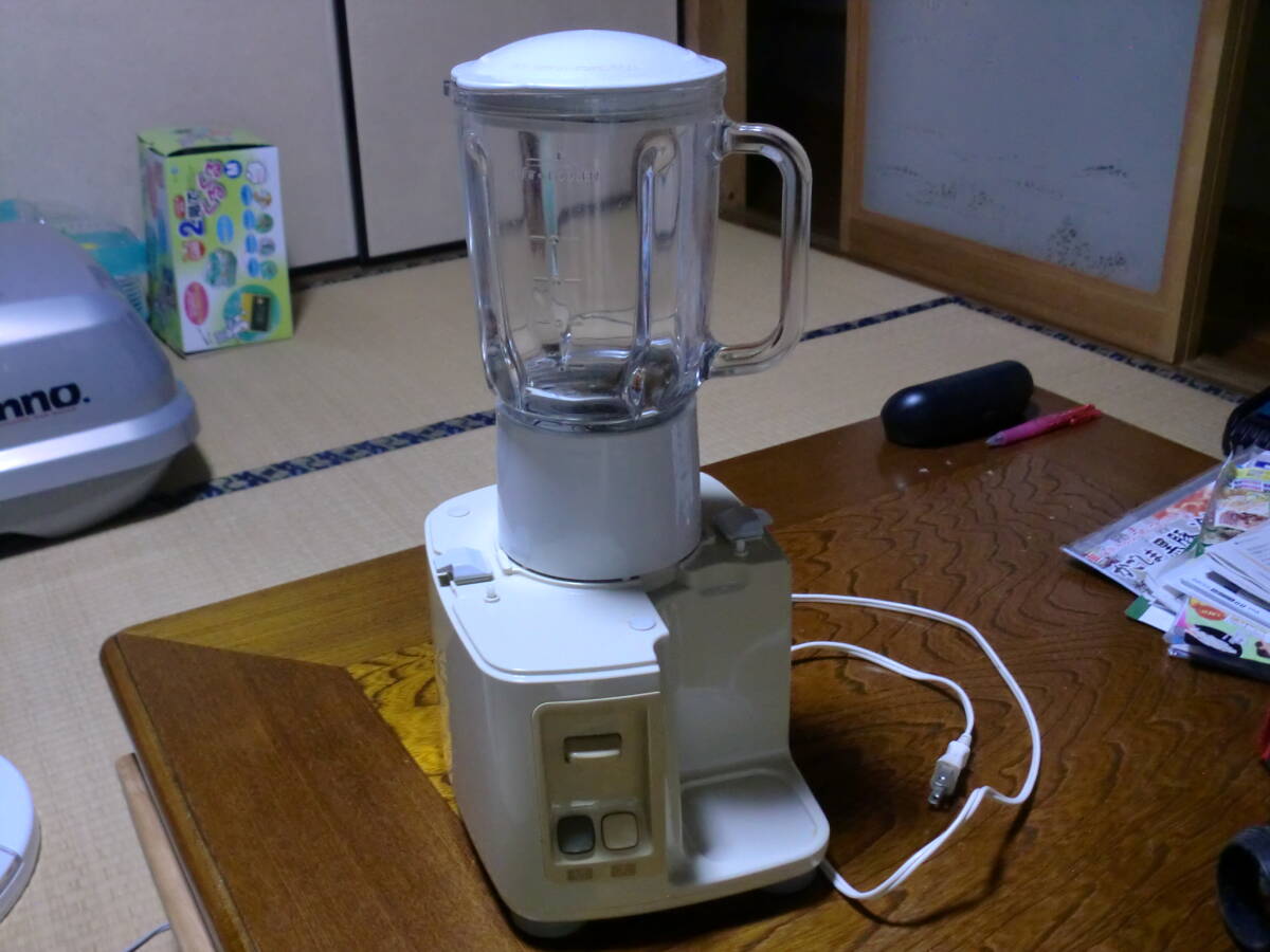 ☆中古☆ SANYO / ミキサー ◇ SM-L56 (S) ◇ PRO Big 1200 ◇ 大容量