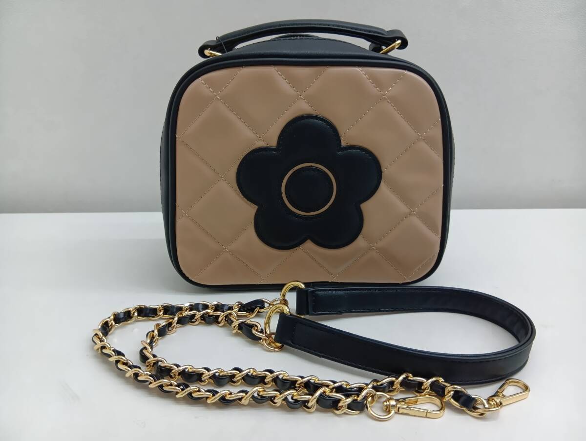 新品】☆マリークワント MARY QUANT☆デイジーお弁当箱・フードポット
