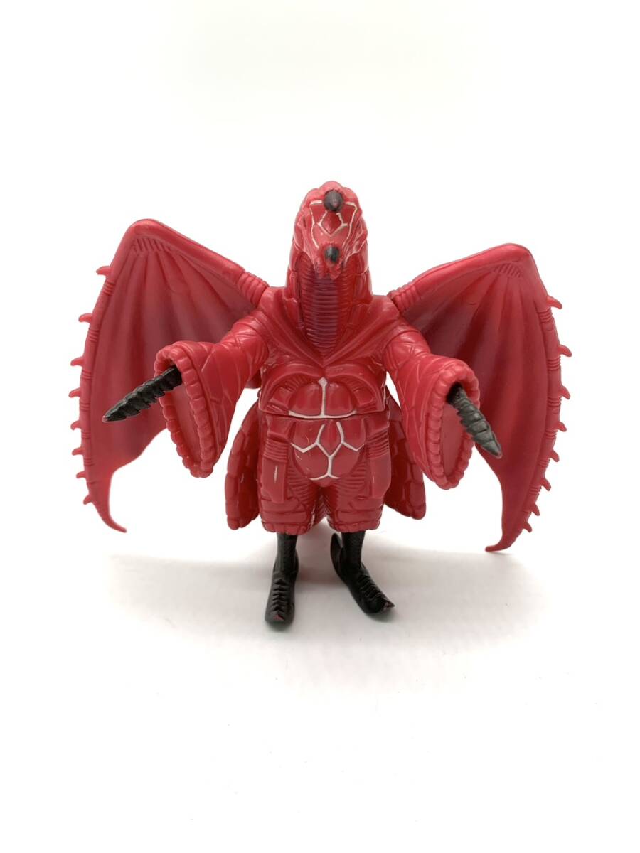 ウルトラマンソフビ パワードドラコ リペイント完成品の落札情報詳細