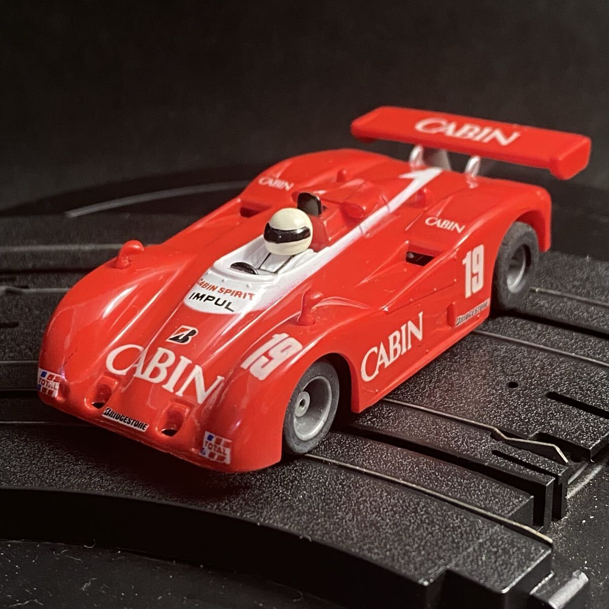 モデラーズ 1/20 MCS8 キャビンレーシング プラモデル完成品 一応