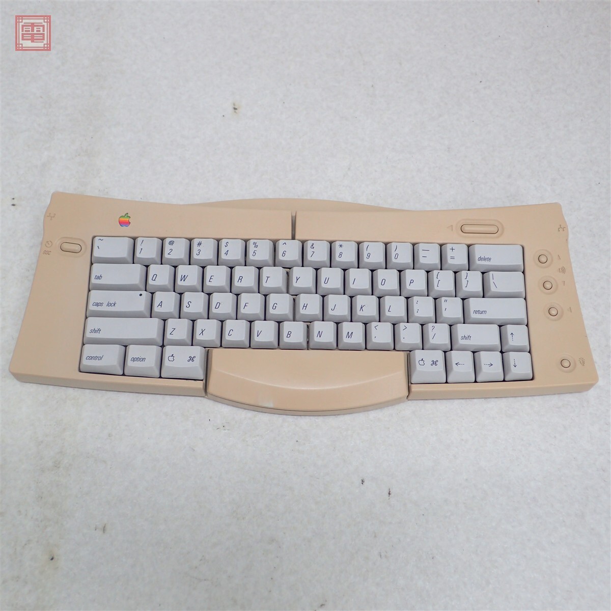 中古】Apple Adjustable Keyboard M1242 アップル アジャスタブル