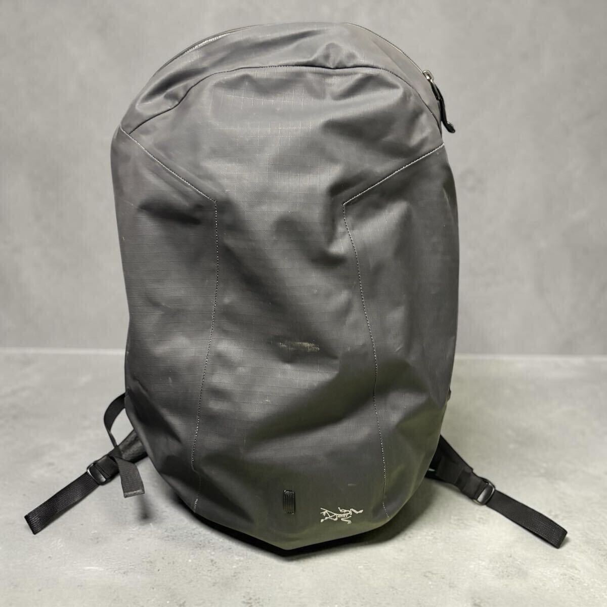 美品】MIN-NANO PORTER 別注 ダークオリーブ バックパック 6th