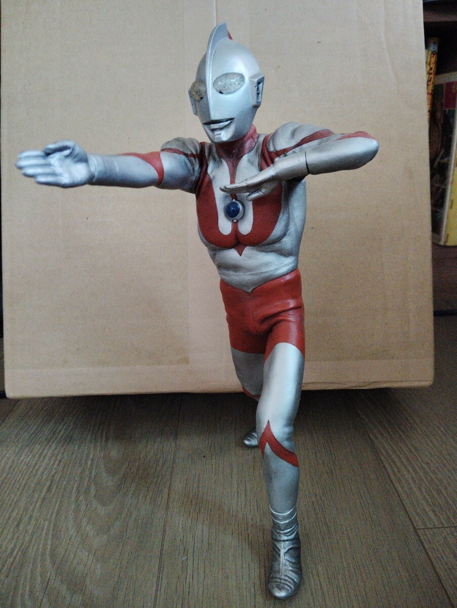 ウルトラマンBタイプ八つ裂き光輪ポーズ◇ガシャポンHGウルトラマン