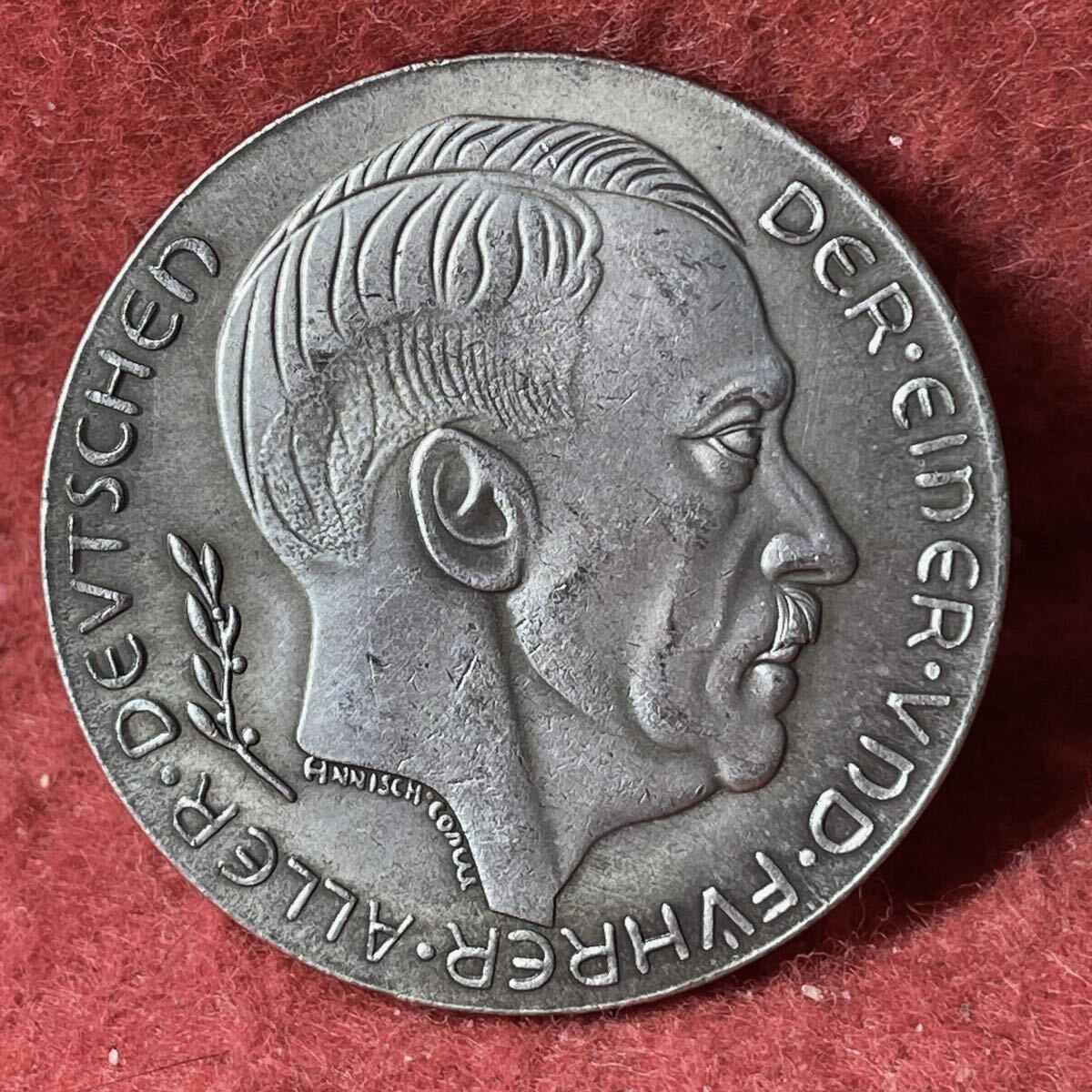 アドルフ・ヒトラーの当時のトークンドイツ、旧貨幣 新品】アドルフ・ヒトラー ブロンズ 像 オブジェ 我が闘争 ドイツ帝国