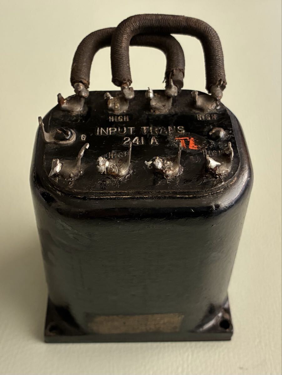 （SUGANO ELECTRIC LAB, LTD.）製 ダウントランス 菅野電機研究所 昇圧 ステップアップ トランス 115V MODEL 1500BU 三口