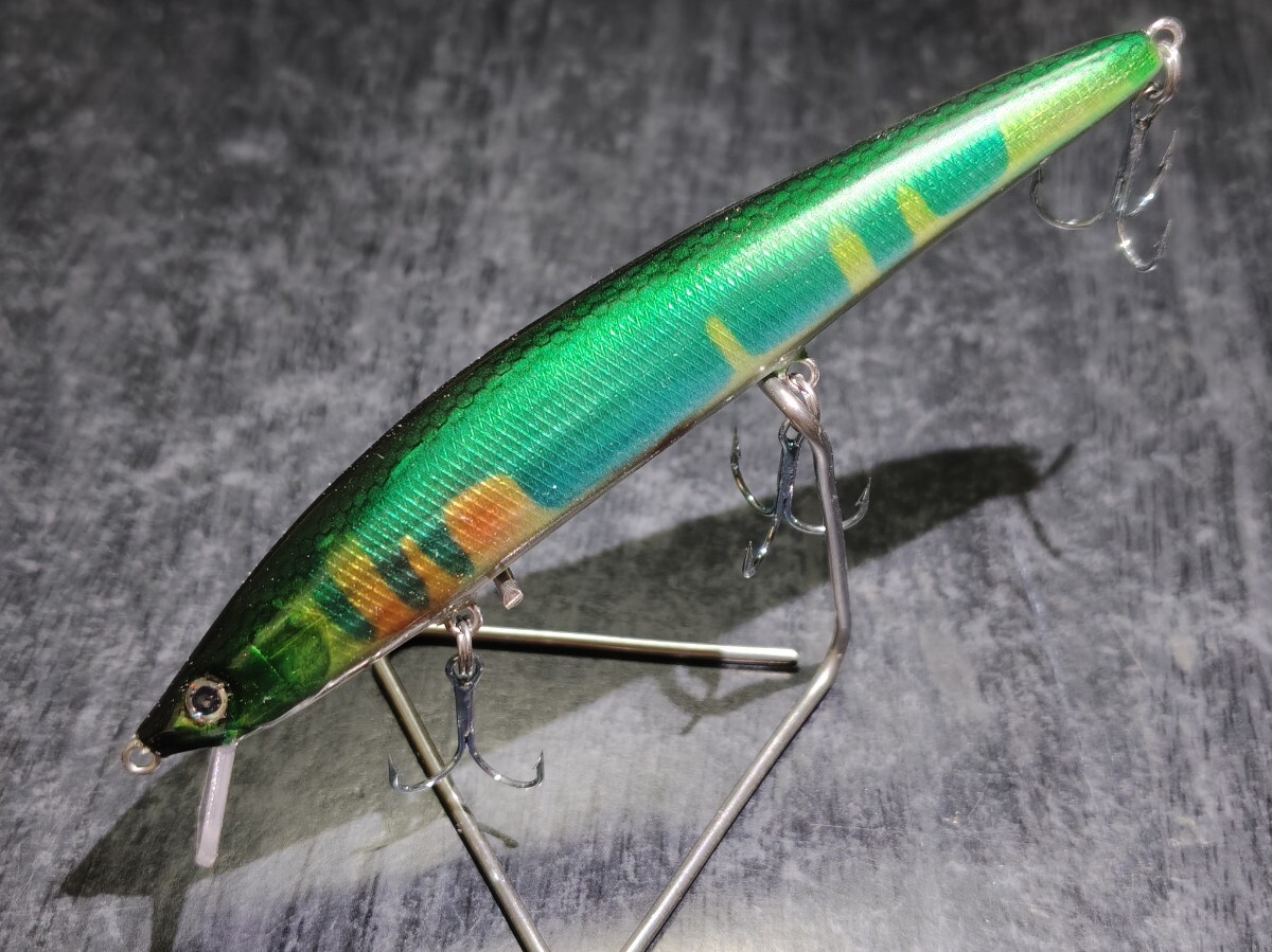 新品】ハンドメイドルアー チャートバック山女魚OB バルサ