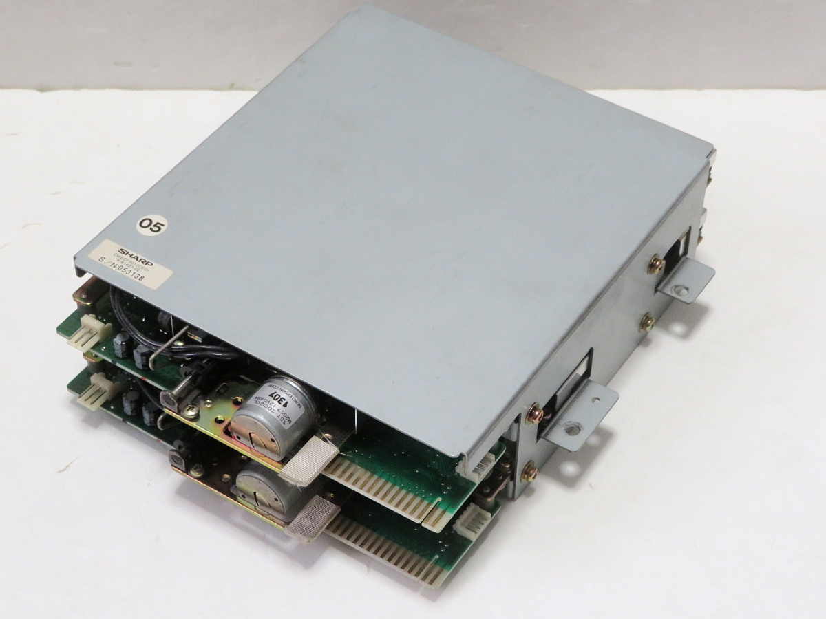 SHARP X68000 本体 通電確認済み マンハッタンシェイプ ジャンクの落札