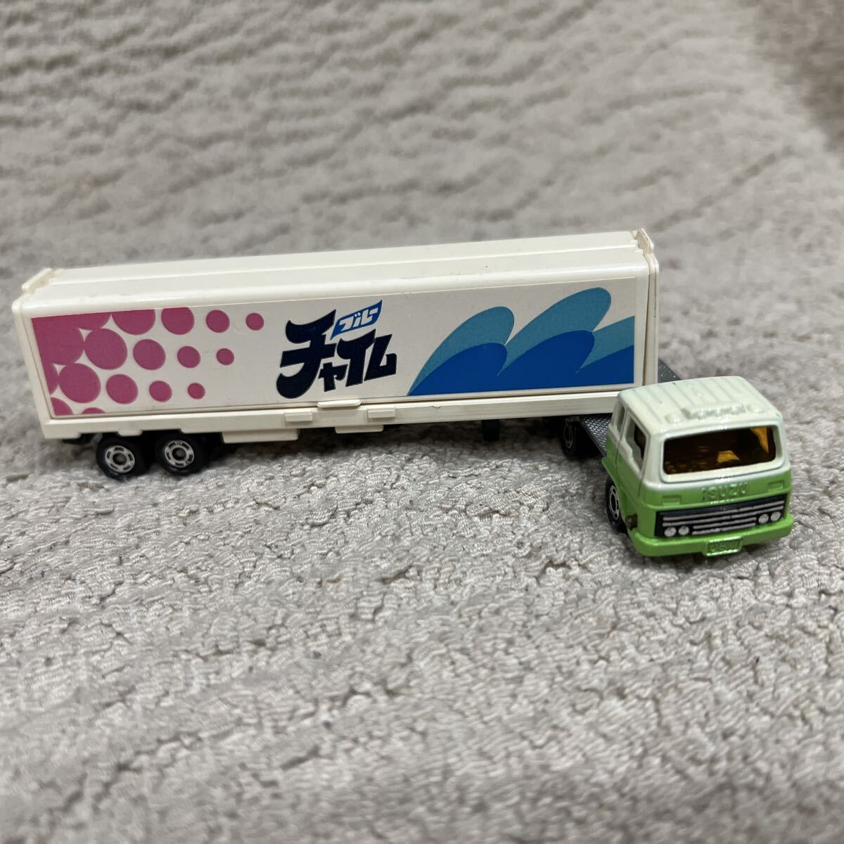 中古】トミカ ロングトミカL15 いすゞV12ハウストレーラー 箱無し