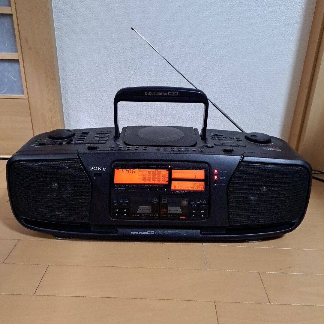中古】☆SONY ソニー CD ラジカセ ドデカホーン 【CFD-400】☆の落札
