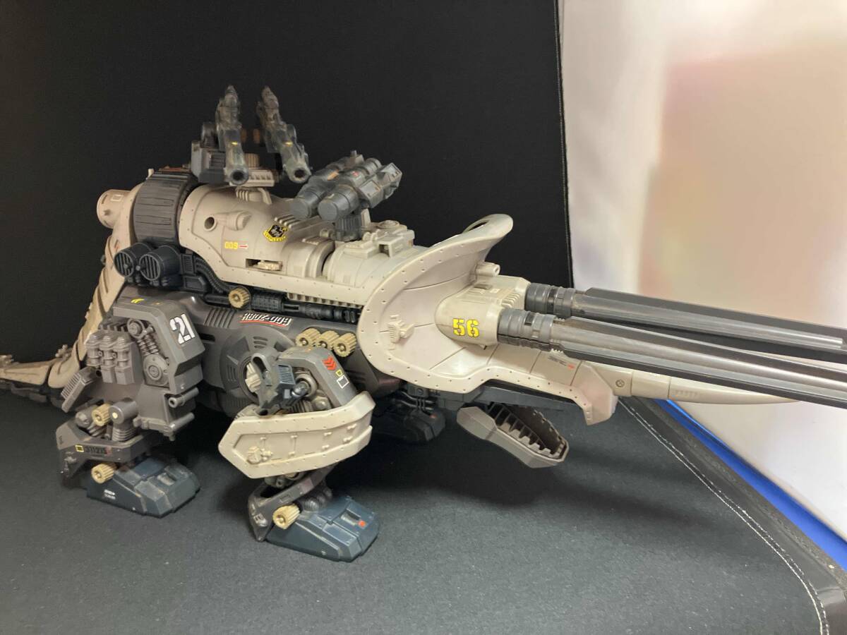 旧ゾイド RBOZ-08 マッドサンダー トリケラトプス型 組立済 箱無し 超