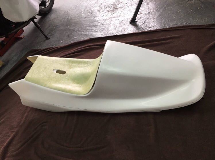 新品】☆CBX400F用／550F用 ヒロセシングルシートFRP ☆ ダイシン