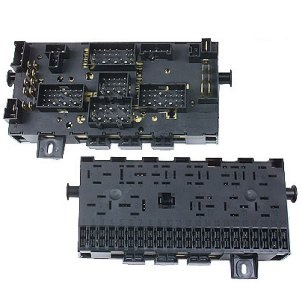 新品フォルクスワーゲンVWゴルフ2/3/コラード等フューズボックス