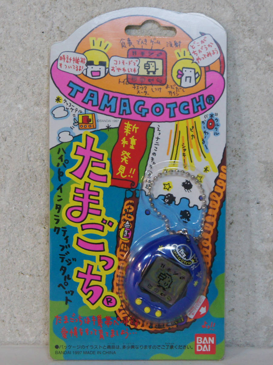 新品】新品 □BANDAI□ 新種発見！たまごっち 紺 ネイビー デジタル