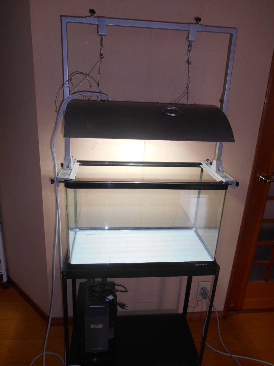 ニッソー６０センチガラス水槽 ａｄａグランドソーラー Kotobukiフィルター 水槽台 ヒーターその他一式 引き取り希望 福井より の落札情報詳細 ヤフオク落札価格情報 オークフリー スマートフォン版