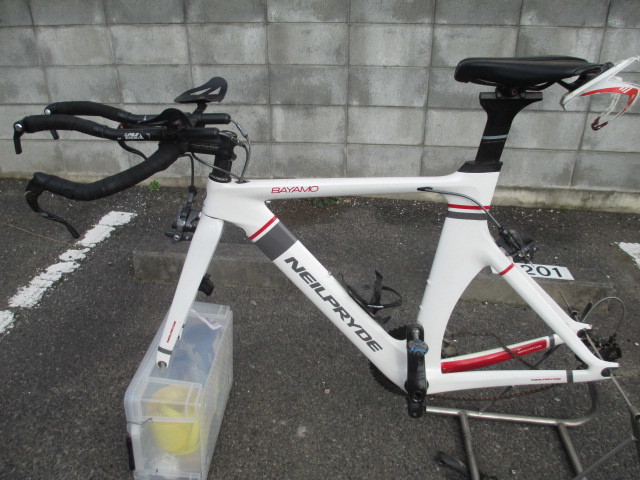 NEILPRYDE ZEPHYR ロードバイク フレーム 2014モデル 白色 NEIL PRIDE