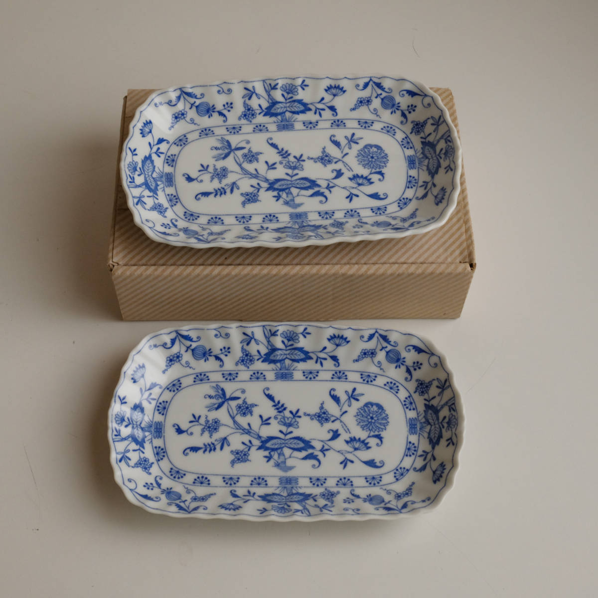 ブルーエルベ スナック皿 2枚セット 花模様 ブルー Blue Elbe By Sanyo