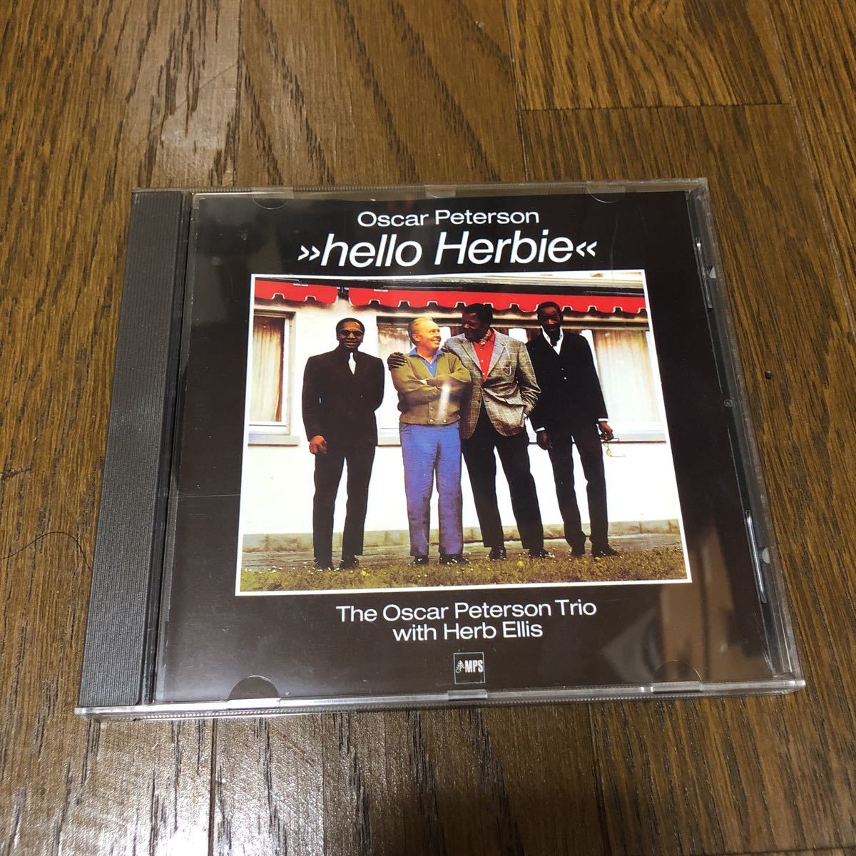 The Oscar Peterson Trio With Herb Ellis Hello Herbie ドイツ盤CD の落札情報詳細 ヤフオク落札価格情報 オークフリー