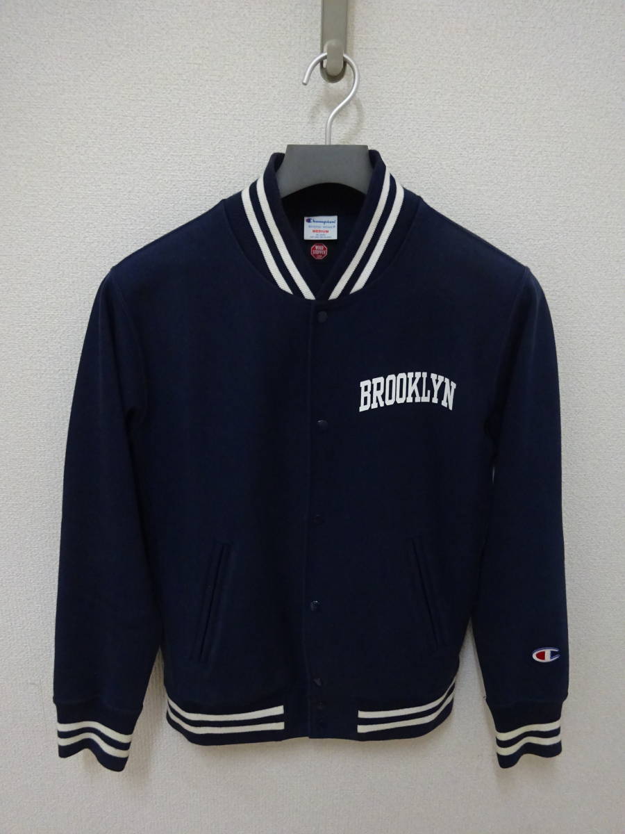 チャンピオン×ビームスウインドストッパー/スタジャン/ネイビー