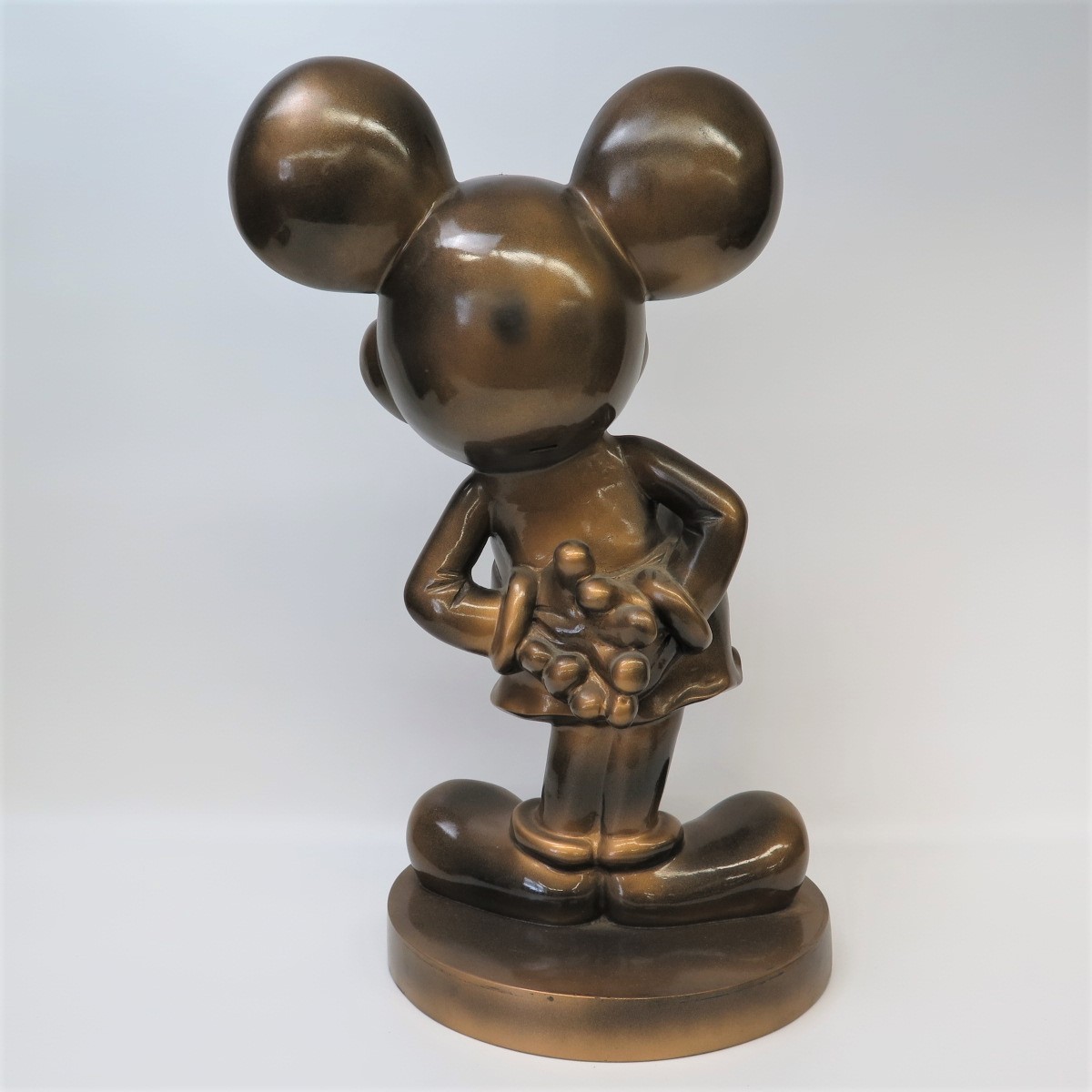 限定3000体 ウォルト ディズニー アニバーサリー ミッキー ブロンズ像 549 3000 同梱不可 Y80 t Y商品 の落札情報詳細 ヤフオク落札価格情報 オークフリー スマートフォン版