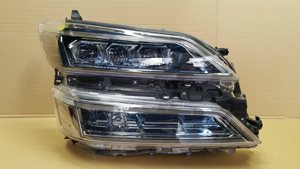 ヴェルファイア 30 後期 右 ヘッドライト シーケンシャル LED ICHIKOH