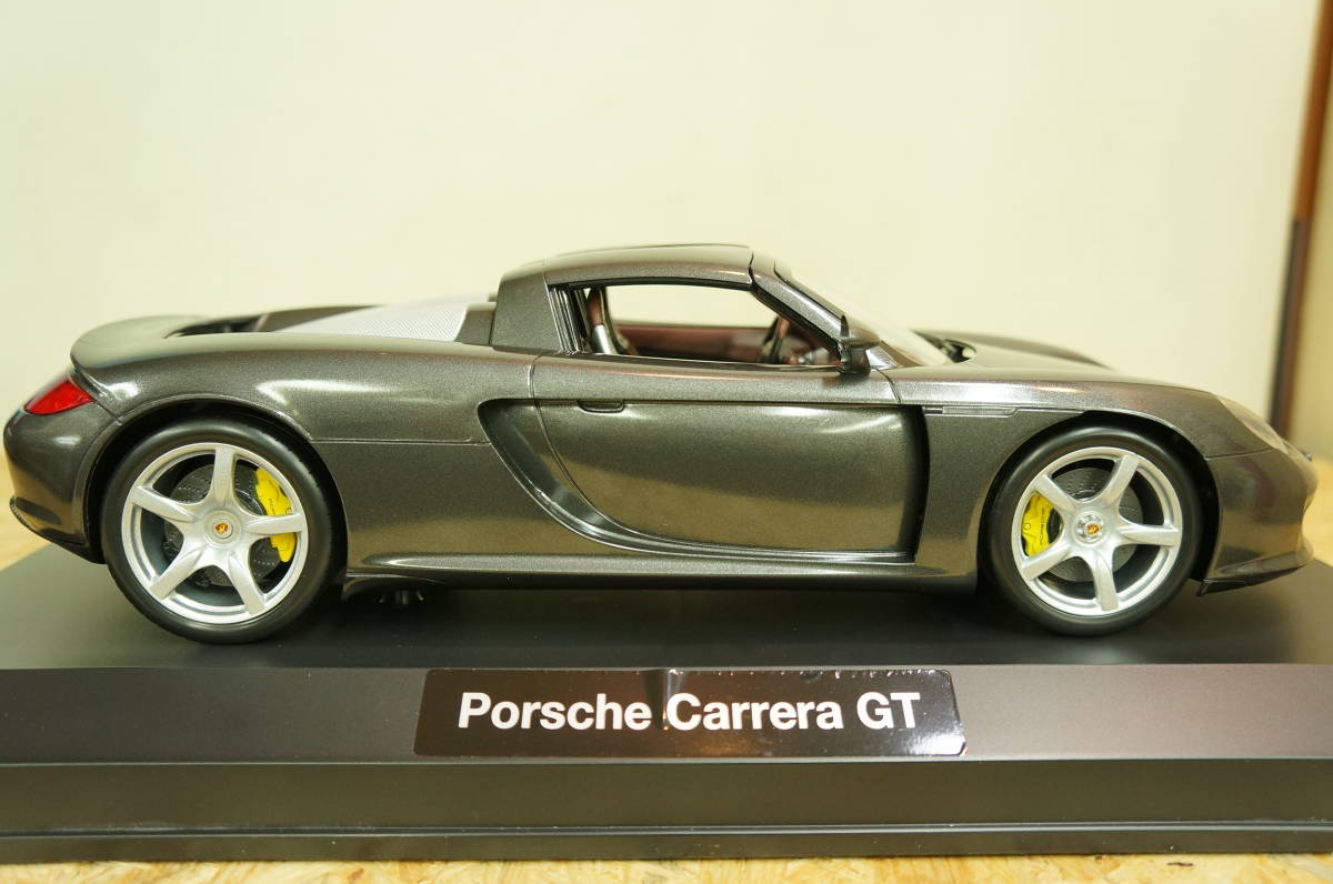 Carson Collector's Line コレクターズライン 1/12 ポルシェ カレラ GT