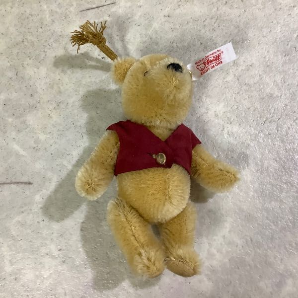 シュタイフ プー オーナメント ディズニー くまのプーさん「クリスマス