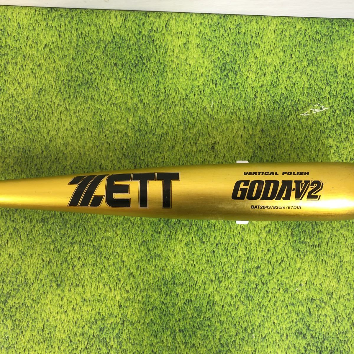 希少 ZETT GODA-V2 中学生硬式 金属バット 83cm 800g B-525 ゼット ZETT ゴーダ GODA-V2 中学生 硬式用 83cm 金属 バット