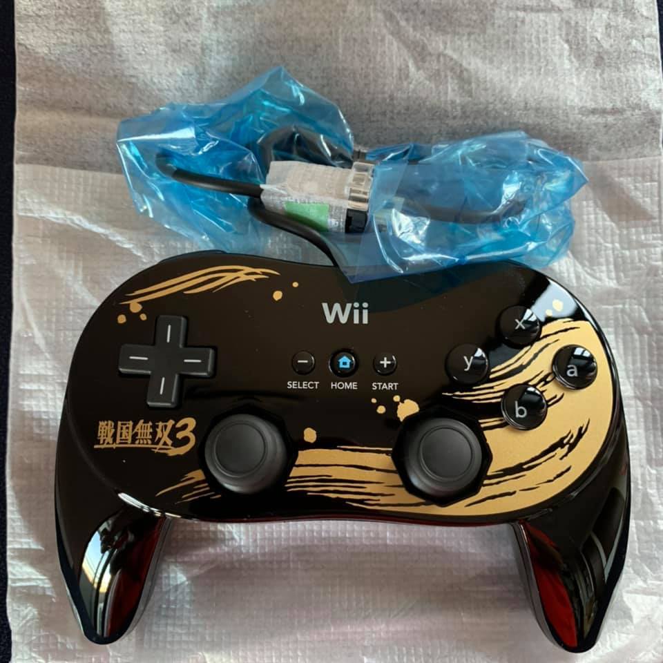新品 希少レアもの 未使用品 Wii 戦国無双３ トレジャーbox 専用コントローラー付き Blu Ray 戦国無双sp 真田の章のオマケ付き の落札情報詳細 ヤフオク落札価格情報 オークフリー スマートフォン版