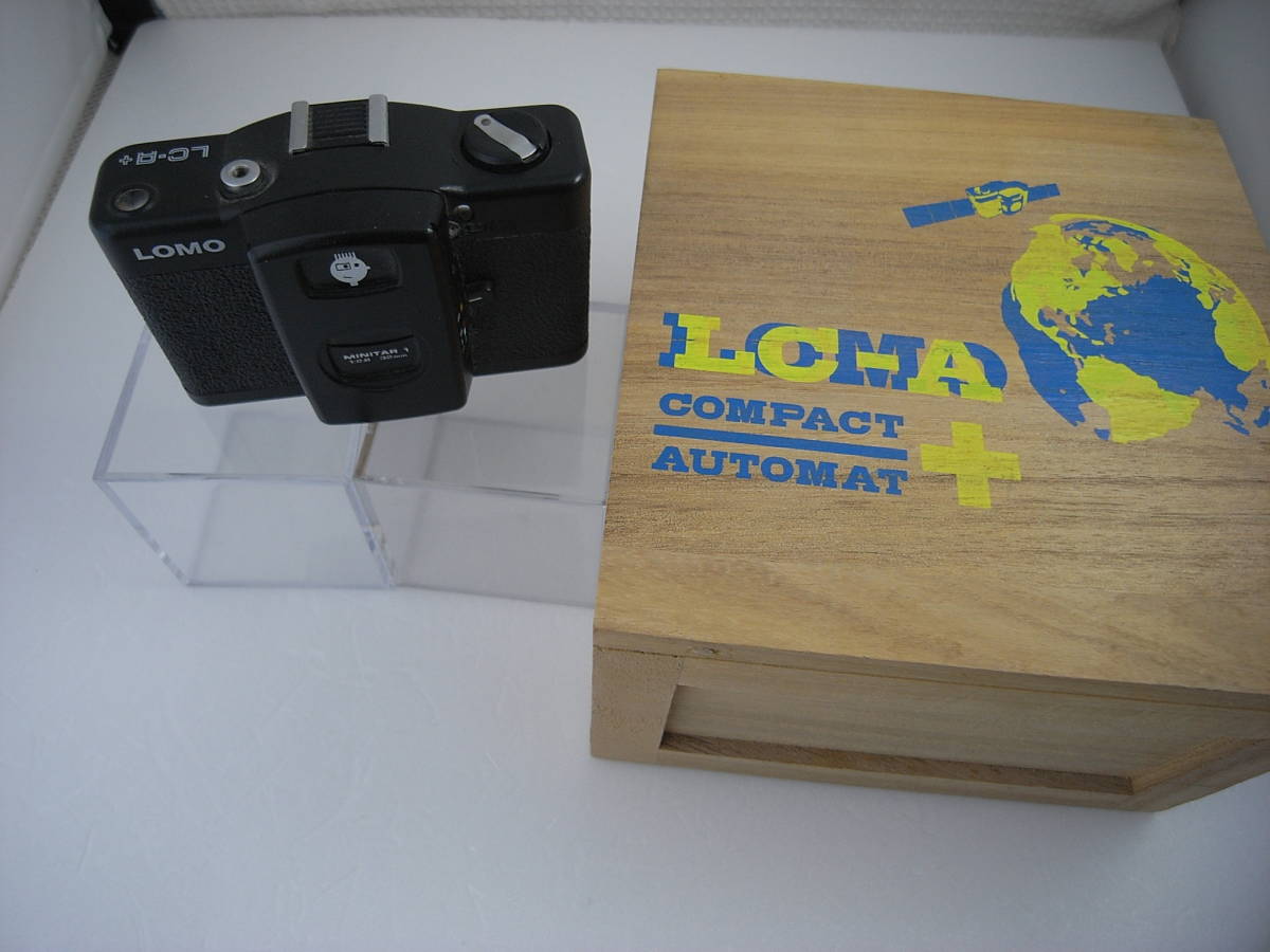 LOMO ロモ LC-A＋ 木箱セット LOMO ロモ LC-A＋ 木箱セット 完動品（Lomo LC-A+ Wooden box