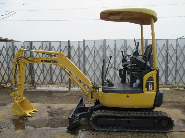 コマツ PC18MR-2 ミニ油圧ショベル 2tクラス ユンボ 倍速 建設機械