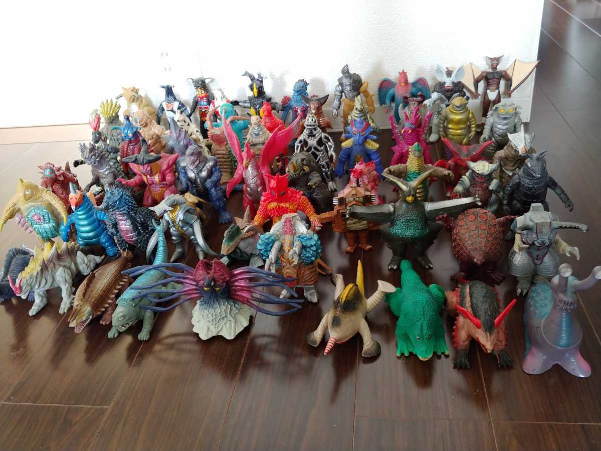 バンダイ ウルトラ怪獣シリーズ 60体セット ジャンク ソフビ 