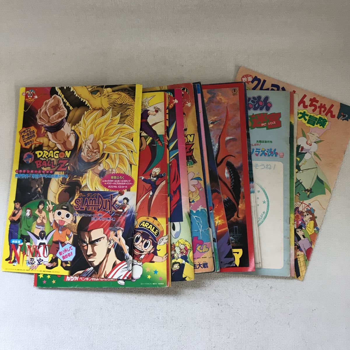 映画パンフレット 18冊セット 雑誌 クレヨンしんちゃん ドラえもん ドラゴンボール ゴジラ 名探偵コナン セーラームーン ダイの大冒険 他 の落札情報詳細 ヤフオク落札価格情報 オークフリー スマートフォン版